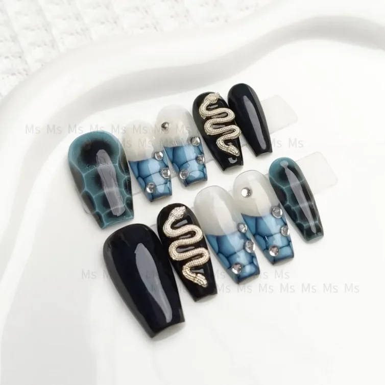 Wujasmine Press on nails The Silver Snake Emerging French Styles Medium Length Press On Nails：